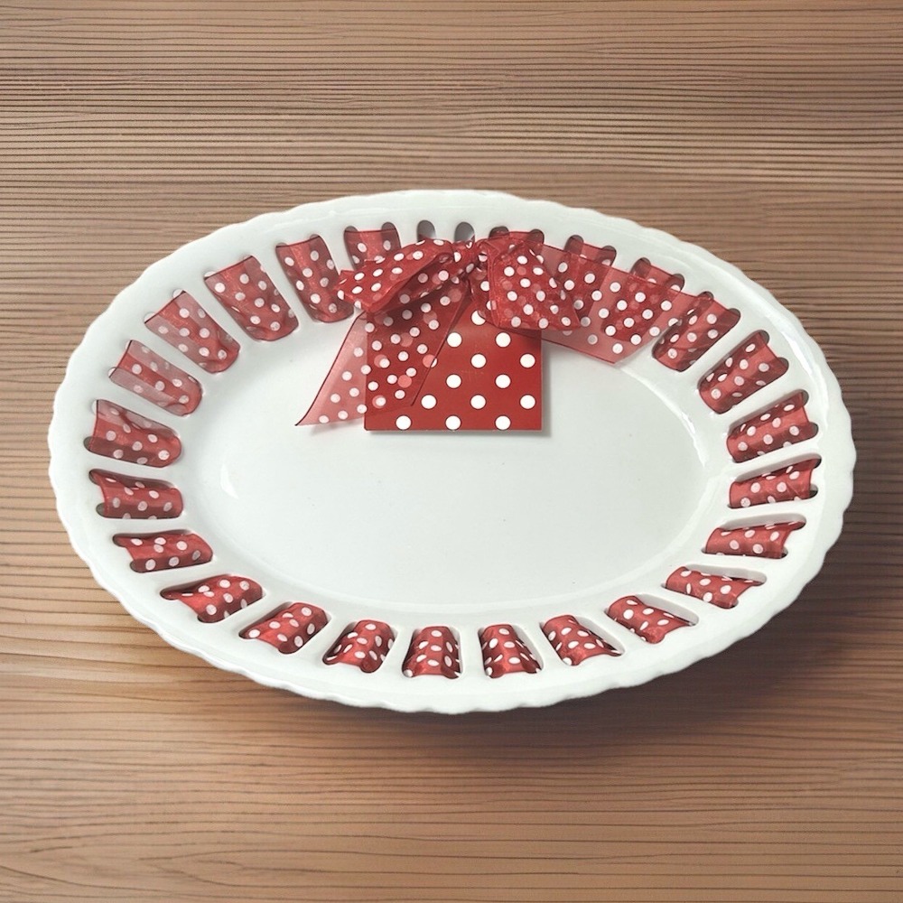 Reflections I Godinger & Co White Oval Serving Dish Red Polka Dot Ribbon Antique